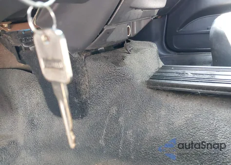 2009 Ford Crown Victoria из США, поврежденный, VIN 2FAHP71V59X135111